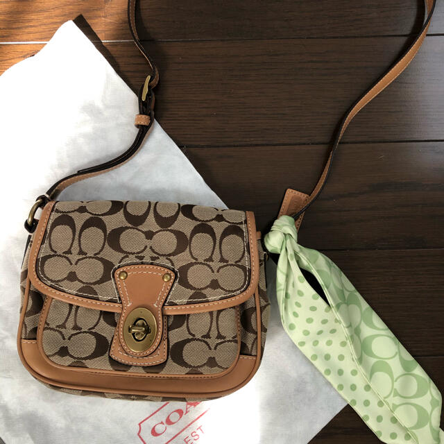 COACH(コーチ)のCOACH コーチ ショルダーバッグ　 レディースのバッグ(ショルダーバッグ)の商品写真