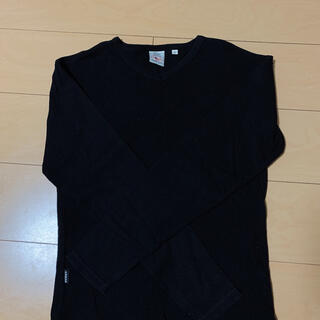 アヴィレックス(AVIREX)のAVIREX ロングTシャツ　Ｖネック　ブラック　M(Tシャツ/カットソー(七分/長袖))