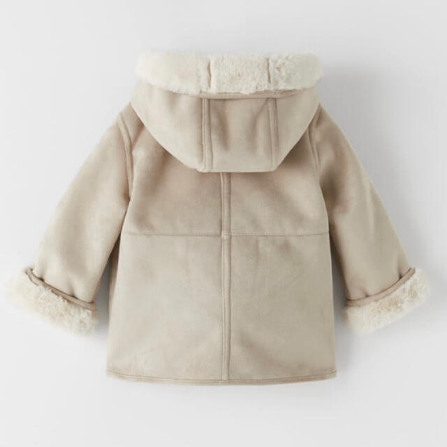 ZARA KIDS(ザラキッズ)の新品未使用タグ付き　zara babyダブルサイドコート キッズ/ベビー/マタニティのベビー服(~85cm)(ジャケット/コート)の商品写真