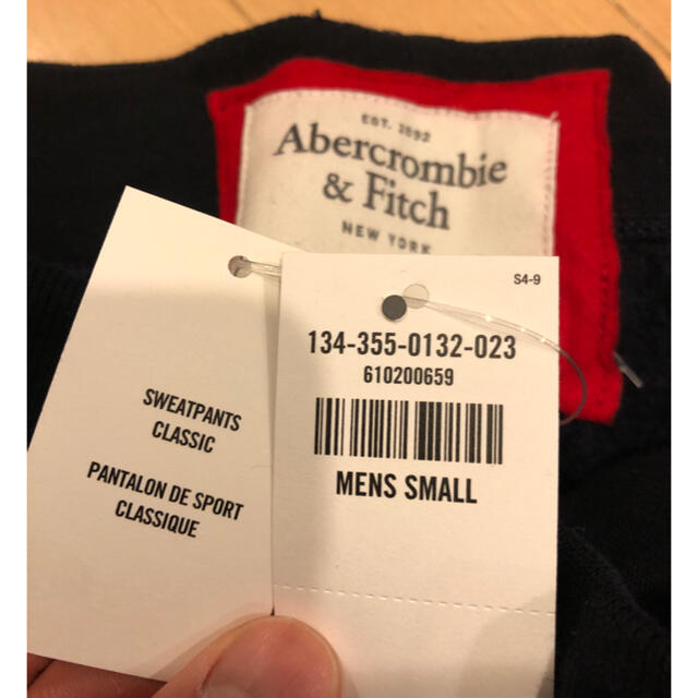 【新品】値下げ！アバクロ　スウェットパンツ　ジャージ　黒　Abercrombie