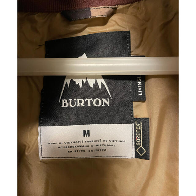 BURTON(バートン)の【格安】 BURTONバートン GORE-TEXゴアテックス カモ柄 M スポーツ/アウトドアのスノーボード(ウエア/装備)の商品写真