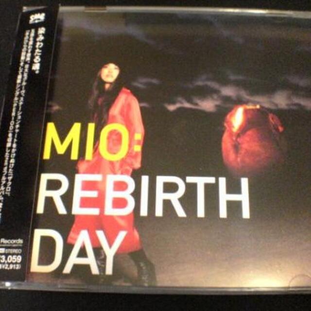MIO CD「REBIRTHDAY」初回● エンタメ/ホビーのCD(ポップス/ロック(邦楽))の商品写真