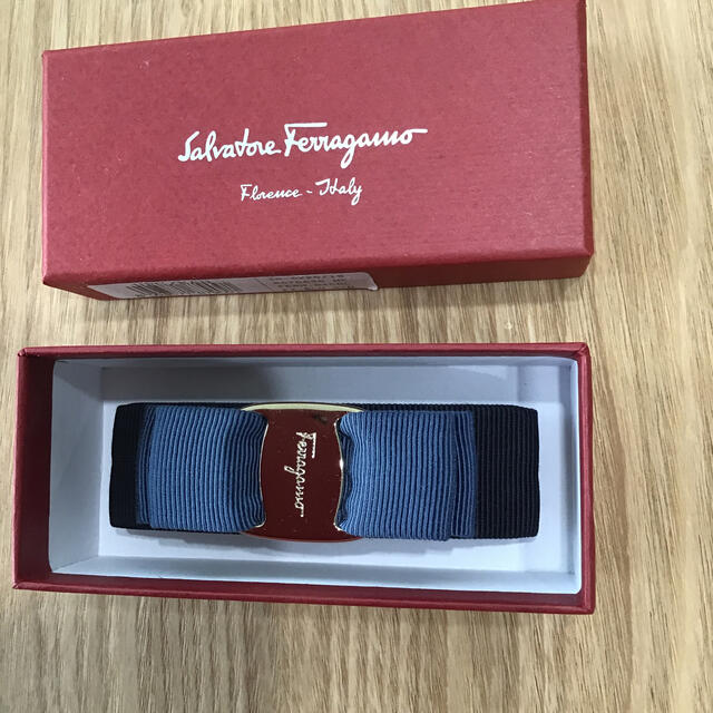 Salvatore Ferragamo バレッタ