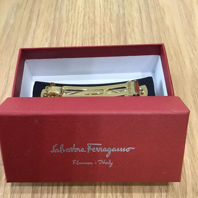 Salvatore Ferragamo(サルヴァトーレフェラガモ)のSalvatore Ferragamo バレッタ レディースのヘアアクセサリー(バレッタ/ヘアクリップ)の商品写真