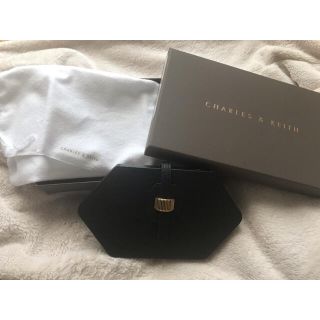 チャールズアンドキース(Charles and Keith)のCHARLES&KEITH新品未使用カードケース(財布)