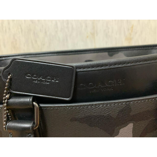 COACH(コーチ)のkamikaze様専用　COACH トートバッグ 迷彩 メンズのバッグ(トートバッグ)の商品写真