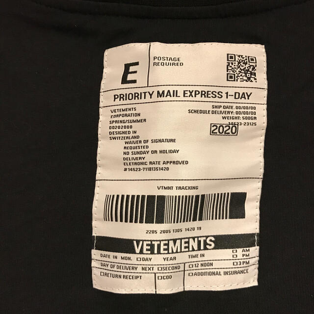 vetements  ベトモン  Tシャツ  新品未使用