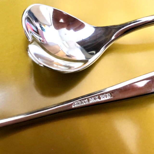 ALESSI(アレッシィ)の＊未使用＊ アレッシィ　スモールスプーン4本セット インテリア/住まい/日用品のキッチン/食器(カトラリー/箸)の商品写真