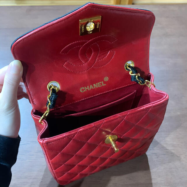 CHANEL チェーンバッグ