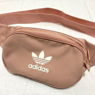 アディダス(adidas)のadidas ウェストポーチ(ボディバッグ/ウエストポーチ)