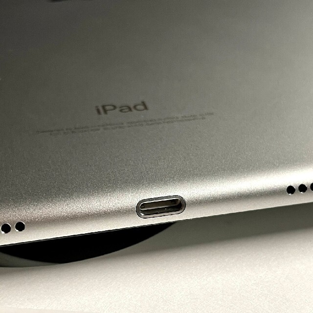 iPad Pro 10.5インチ 256GB SIMフリー シルバー 2
