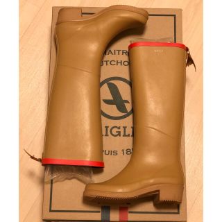 エーグル(AIGLE)の中古　エーグル　長靴　35サイズ（22.5cm）　ベージュ　着用回数少(レインブーツ/長靴)