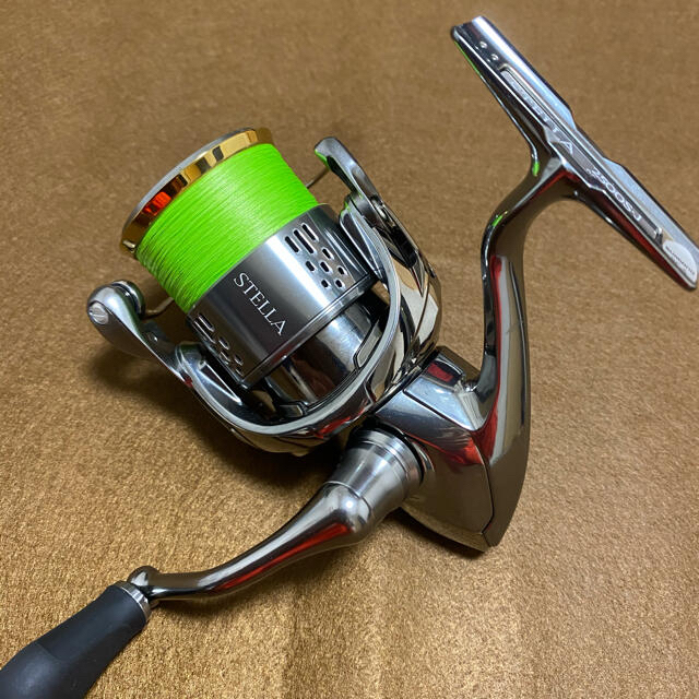 SHIMANO(シマノ)のステラ 2500S スポーツ/アウトドアのフィッシング(リール)の商品写真