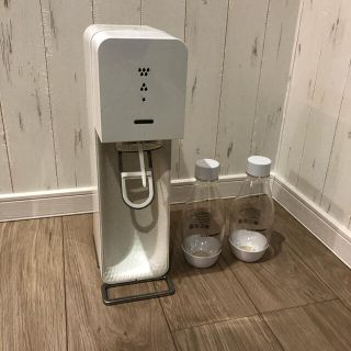 ムーミン様専用⭐︎sodastream source v3 ホワイト(調理機器)