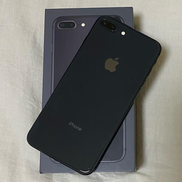 美品　iPhone8plus  SIMフリーiPhone8