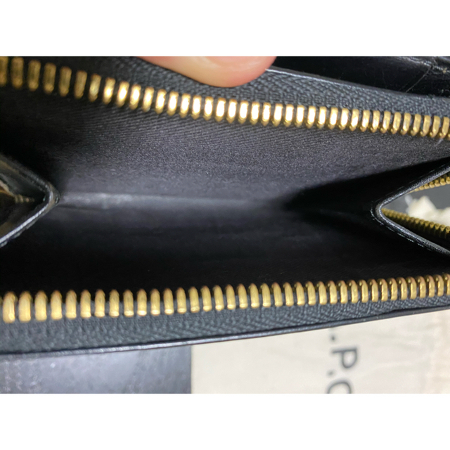 A.P.C(アーペーセー)のAPC 財布 メンズのファッション小物(折り財布)の商品写真