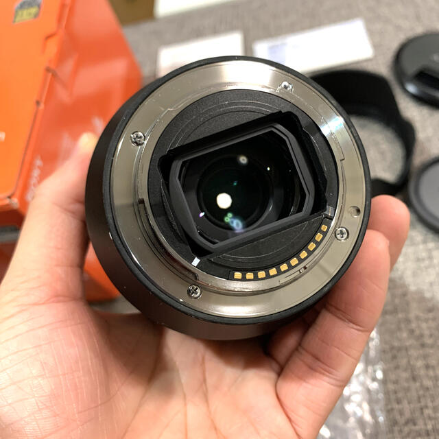 SONY(ソニー)のソニー sony 24-105mm f4 sel24105g スマホ/家電/カメラのカメラ(レンズ(ズーム))の商品写真