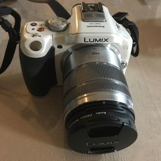 パナソニック(Panasonic)のPanasonic DMC-G5 一眼レフカメラ　ホワイト(デジタル一眼)