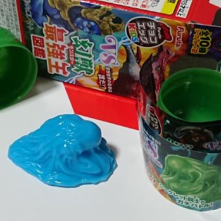 フルタセイカ(フルタ製菓)のチョコエッグ 幻獣最強王図鑑シークレット「Ｓ.スライム」(SF/ファンタジー/ホラー)