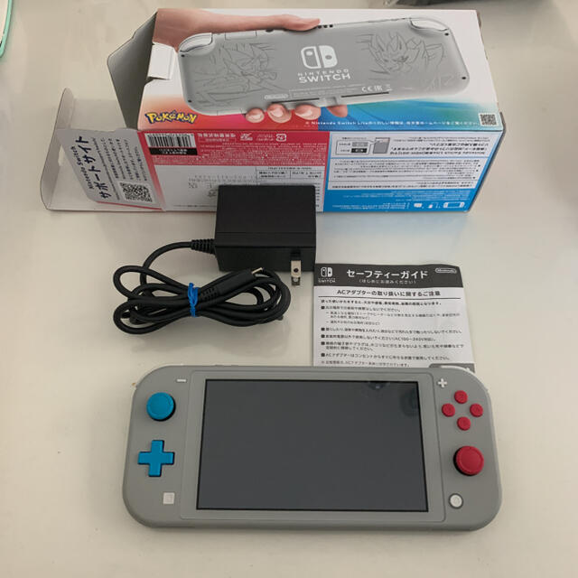 Nintendo Switch Lite ザシアン・ザマゼンタ