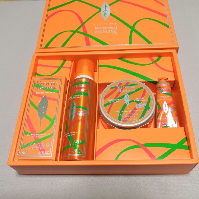 ロクシタン マンダリンヴァーベナシークレットコンプリート コスメ