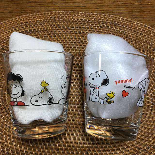 SNOOPY(スヌーピー)のスヌーピー×ローソン 限定グラス インテリア/住まい/日用品の日用品/生活雑貨/旅行(日用品/生活雑貨)の商品写真