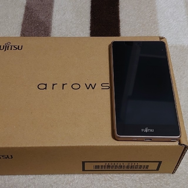 FUJITSU arrows M03 simフリー 美品