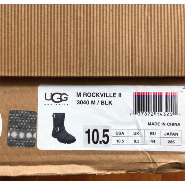 UGG(アグ)のUGG Rockville II  美品・箱付き　アグ　メンズブーツ メンズの靴/シューズ(ブーツ)の商品写真