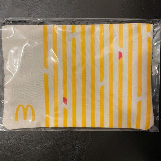 マクドナルド(マクドナルド)のマクドナルド　スクエアポーチ　マック　マクド(ノベルティグッズ)