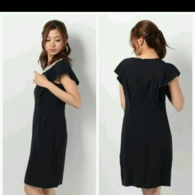JUSGLITTY - パールビジュー切替ワンピース♡の通販 by hina's shop ... ジャスグリッティー パールビジューワンピース