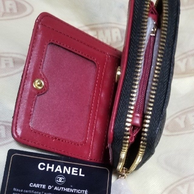 CHANEL ノベルティ 財布