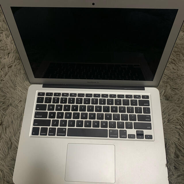 MacBook  Air 13インチ8G