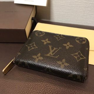 ルイヴィトン(LOUIS VUITTON)のLOUIS VUITTON ルイヴィトンモノグラム ジッピーコインパース(財布)