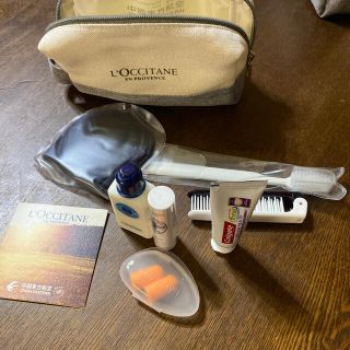 ロクシタン(L'OCCITANE)の飛行機ビジネスのアメニティ‼️L‘OCCitaneのバッグ付きです。(旅行用品)