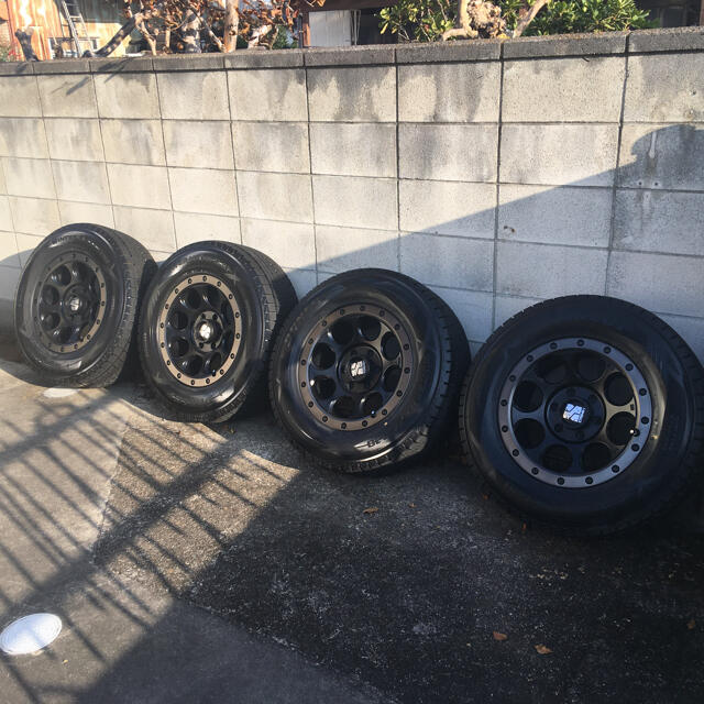 265/65 R17 スタッドレス&ホイール DUNLOP WINTER MAX 【ラッピング