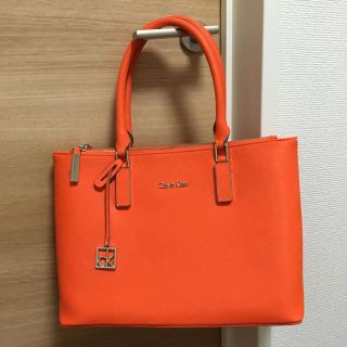 カルバンクライン(Calvin Klein)のCalvin Klein バッグ(ハンドバッグ)