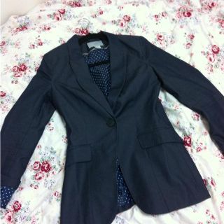 エイチアンドエム(H&M)のH&M紺色ジャケット(テーラードジャケット)