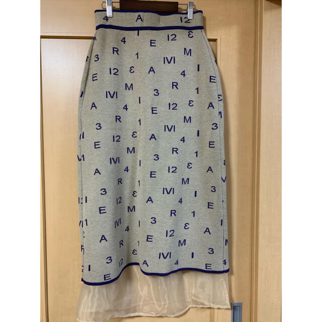 Ameri VINTAGE(アメリヴィンテージ)のAMERI パスコードレトロニットスカート レディースのスカート(ロングスカート)の商品写真