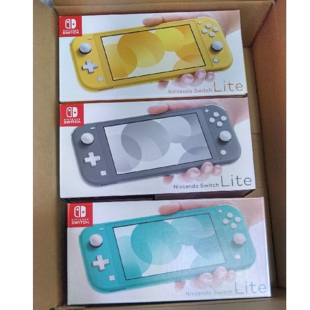 新品未開封　Nintendo Switch lite 三色三台セット