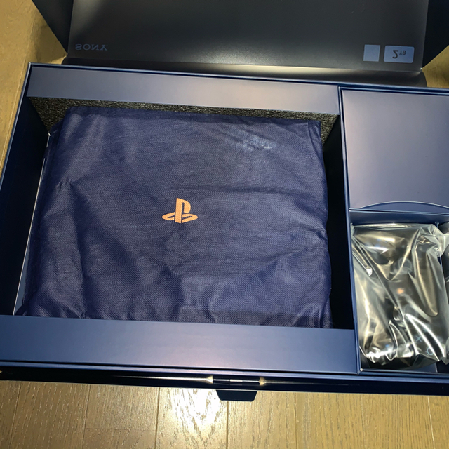 SSD換装PS4 Pro 500 Million Limited Edition