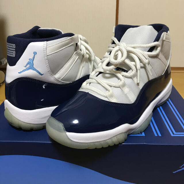 NIKE(ナイキ)のAIR JORDAN 11 win like 82 28.5 美品　ネイビー メンズの靴/シューズ(スニーカー)の商品写真