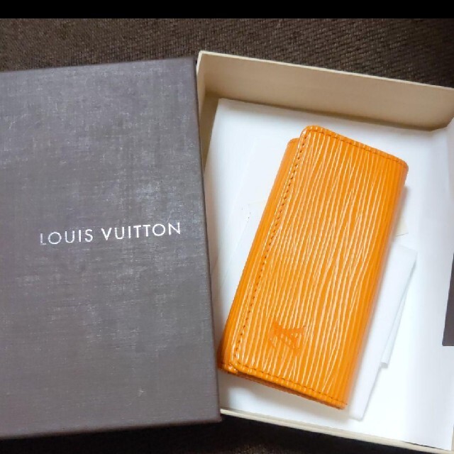 ルイヴィトン　エピ　キーケース　LOUIS VUITTON