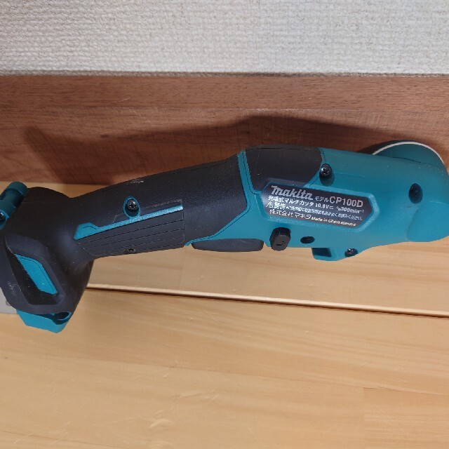 Makita(マキタ)のマキタ　10.8V　中古　充電式マルチカッター　CP100D スポーツ/アウトドアの自転車(工具/メンテナンス)の商品写真