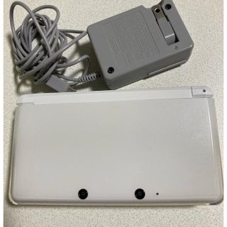 ニンテンドー3DS(ニンテンドー3DS)のニンテンドー3DS本体＋アダプター(携帯用ゲーム機本体)