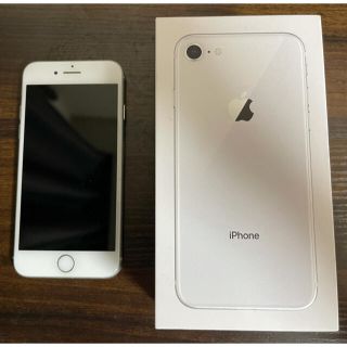 アップル(Apple)のiphone8 64GB ホワイト SIMフリー(スマートフォン本体)