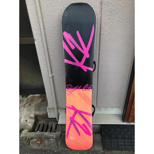 K2(ケーツー)のK2 Bright Lite 142cm レディース ビンディング付き used スポーツ/アウトドアのスノーボード(ボード)の商品写真