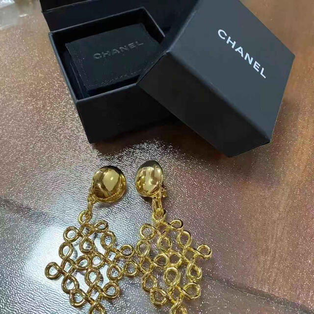 イヤリングCHANEL イヤリング