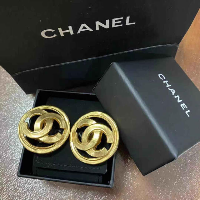 CHANEL イヤリングレディース