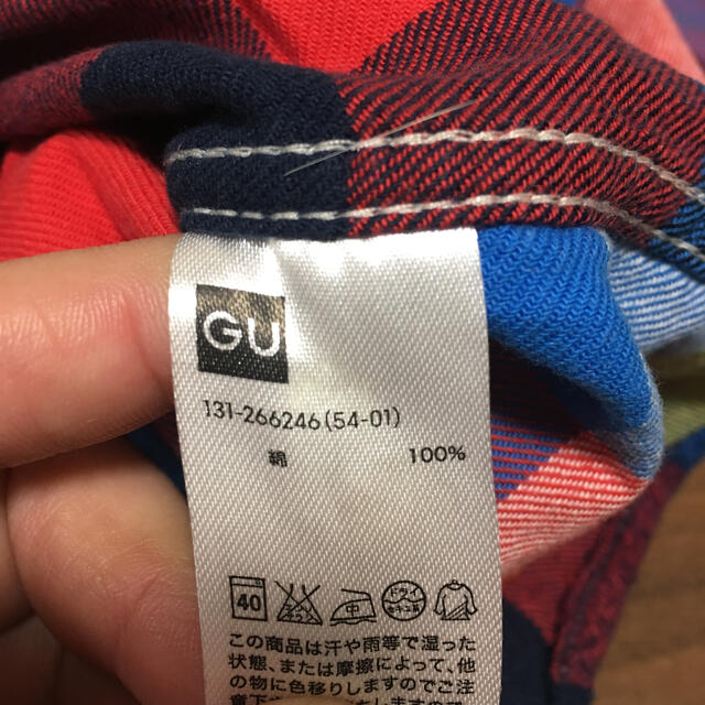 GU(ジーユー)のＧＵ　カラフルなブロックチェックのネルシャツ　130 キッズ/ベビー/マタニティのキッズ服男の子用(90cm~)(Tシャツ/カットソー)の商品写真