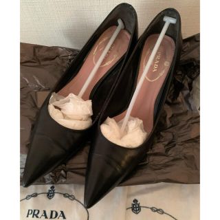 プラダ(PRADA)の極美品　プラダ　ブラックヒールパンプス　(ハイヒール/パンプス)